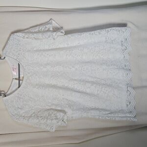 Elegant White Lace Women's Top